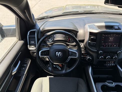 Used 2019 RAM 1500 Big Horn AWD/4WD image 26