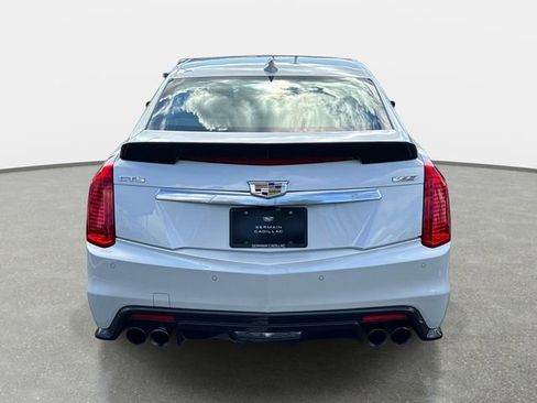 Used 2018 Cadillac CTS V w/ Carbon Fiber Package RWD image 4