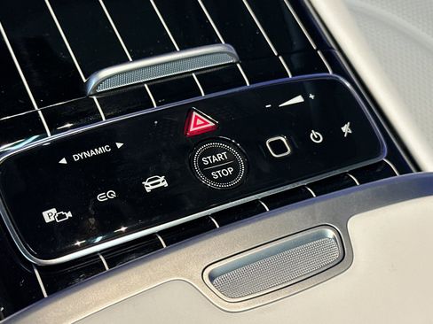 New 2025 Mercedes-Benz Maybach EQS 680 4MATIC image 17