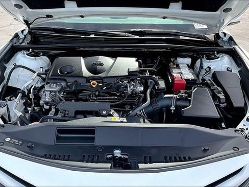 Used 2022 Toyota Camry SE image 28