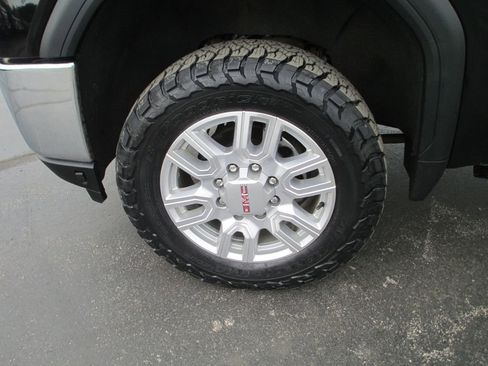 Used 2021 GMC Sierra 2500 SLT w/ Driver Alert Package I image 16