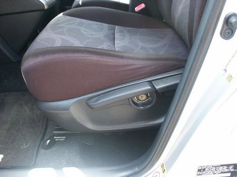 Used 2011 Scion xB image 13