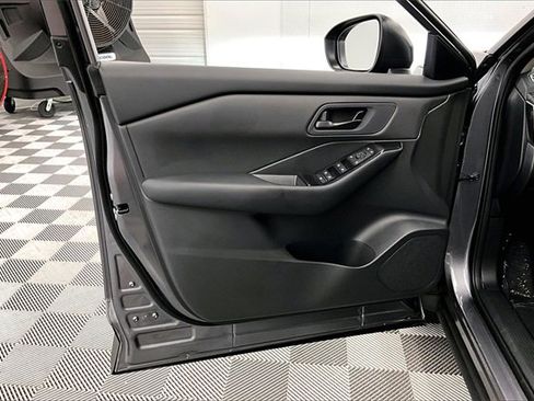 New 2026 Nissan Rogue S image 28