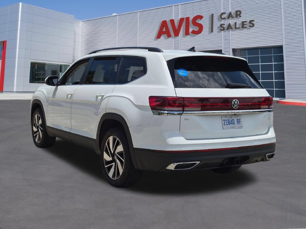 Used 2025 Volkswagen Atlas SE FWD image 9