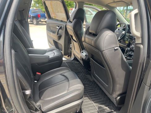 Used 2015 Chevrolet Traverse LT FWD image 24