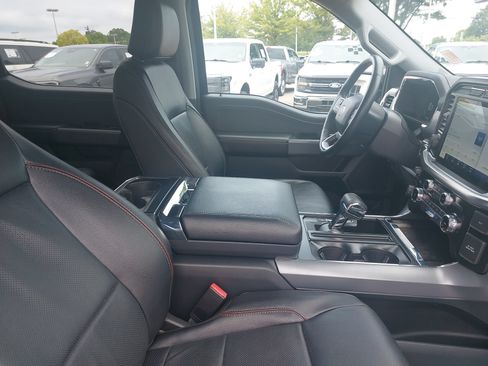 Used 2022 Ford F150 Lariat w/ Trailer Tow Package AWD/4WD image 10
