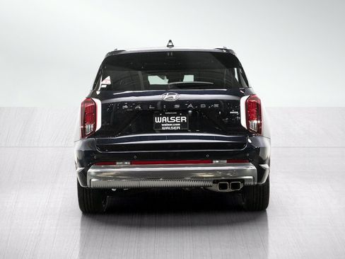 Used 2024 Hyundai Palisade Calligraphy AWD/4WD image 4