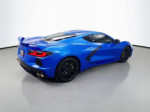 Used 2024 Chevrolet Corvette Stingray Premium Cpe w/ Z51 Performance Package image 9