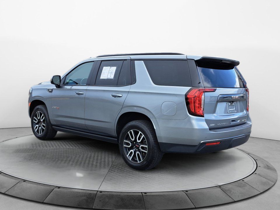 Used 2023 GMC Yukon AT4 w/ Technology Package AWD/4WD image 5