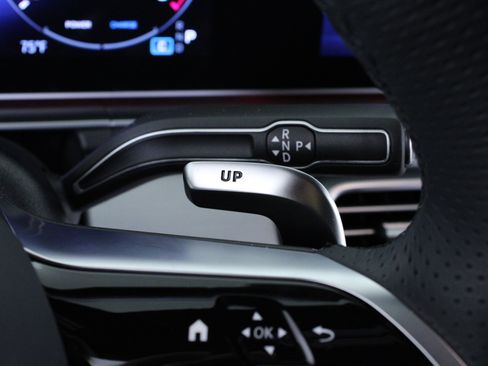 Used 2025 Mercedes-Benz GLE 63 AMG S image 31