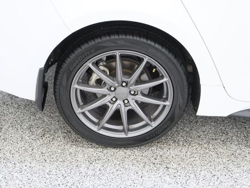 Certified 2023 Toyota Corolla SE FWD image 6