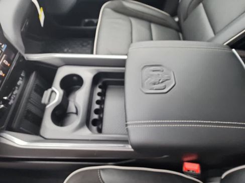 New 2026 RAM 1500 Laramie w/ Night Edition AWD/4WD image 19