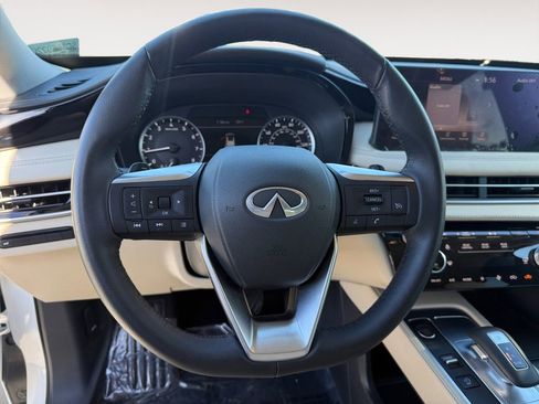 Used 2025 INFINITI QX60 Pure image 18