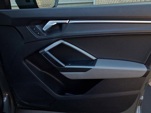 Used 2021 Audi Q3 2.0T Premium Plus w/ Premium Plus Package image 23