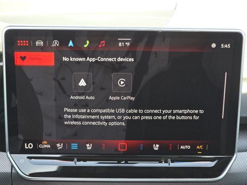 New 2026 Volkswagen GTI SE FWD image 12