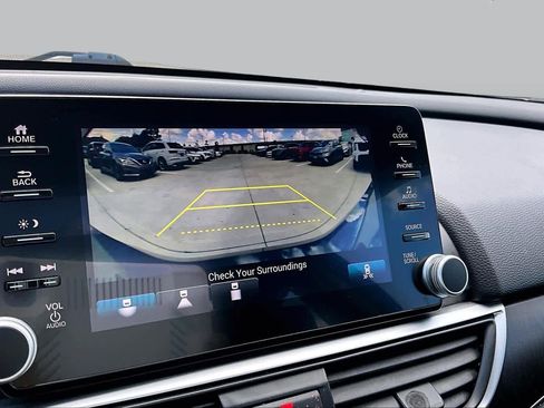 Used 2020 Honda Accord EX image 23