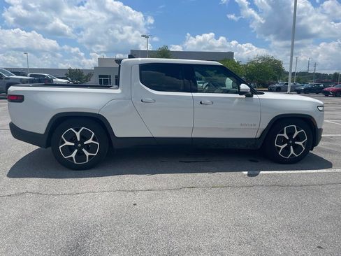 Used 2022 Rivian R1T Adventure AWD/4WD image 7