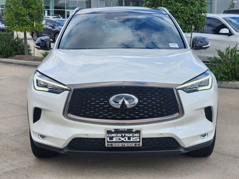 Used 2020 INFINITI QX50 Essential w/ Edition 30 Package image 2