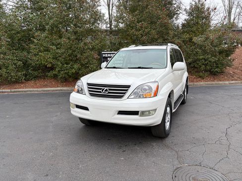 Used 2006 Lexus GX 470 image 2