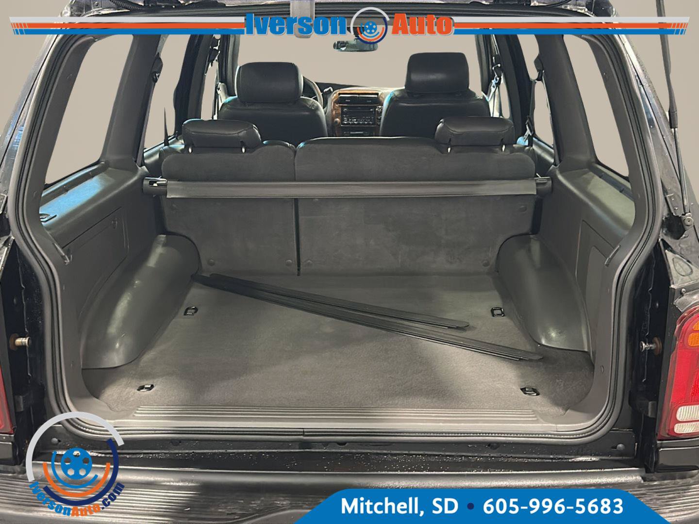Used 2000 Ford Explorer Limited AWD/4WD image 29