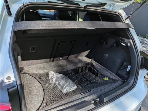 Certified 2025 Volkswagen Golf w/ Euro Style Package AWD/4WD image 18