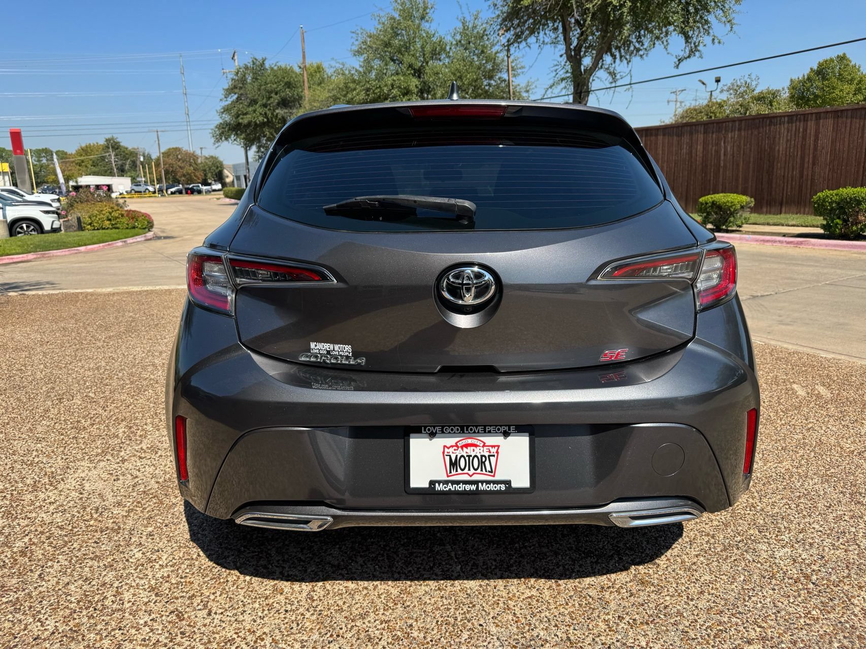 Used 2022 Toyota Corolla SE FWD image 8