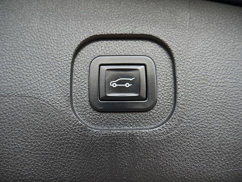 Used 2014 Chevrolet Equinox LTZ AWD/4WD image 53