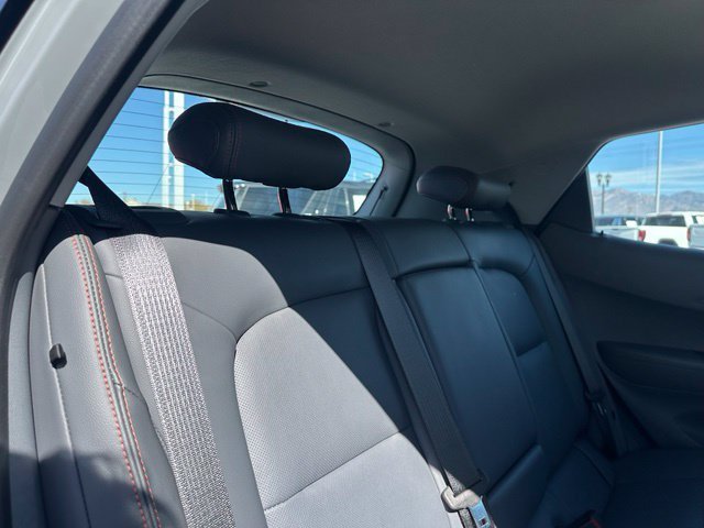 Used 2021 Chevrolet Bolt Premier w/ Infotainment Package FWD image 29