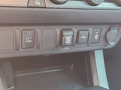 Used 2020 Toyota Tacoma TRD Sport RWD image 24