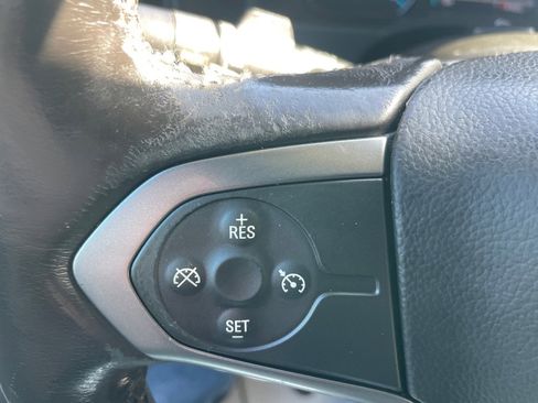 Used 2018 Chevrolet Silverado 1500 LT w/ All Star Edition image 21