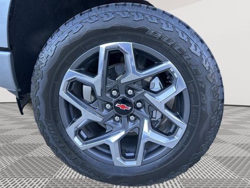 Used 2023 Chevrolet Silverado 1500 RST w/ Z71 Off-Road Package image 28