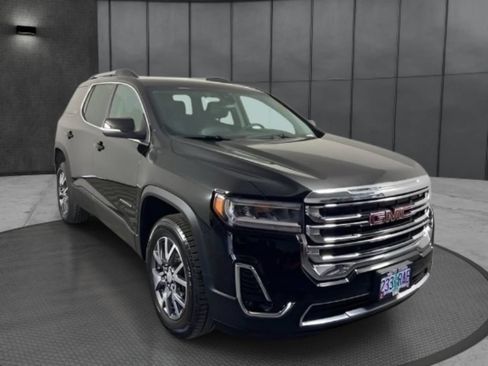 Used 2023 GMC Acadia SLT AWD/4WD image 5
