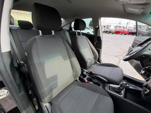 Used 2018 Hyundai Accent SE FWD image 21