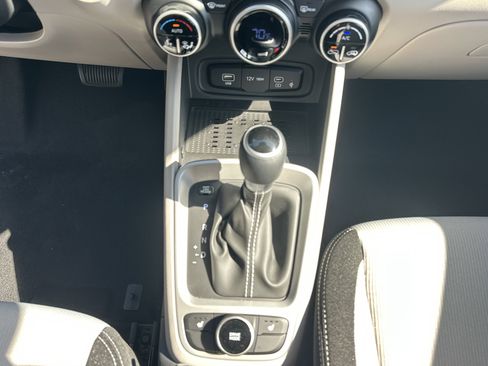 New 2026 Hyundai Venue SEL image 21