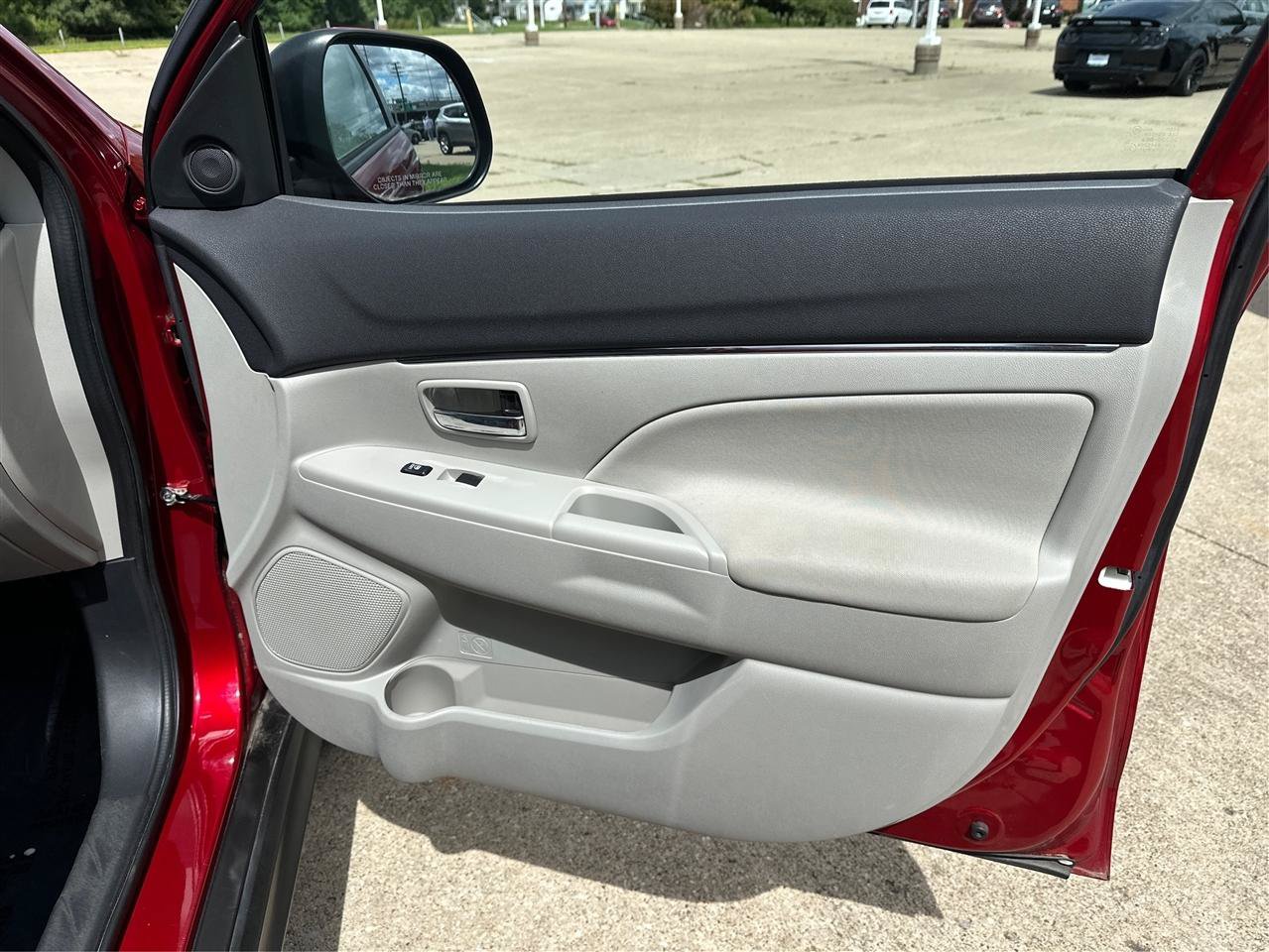 Used 2021 Mitsubishi Outlander Sport ES FWD image 20