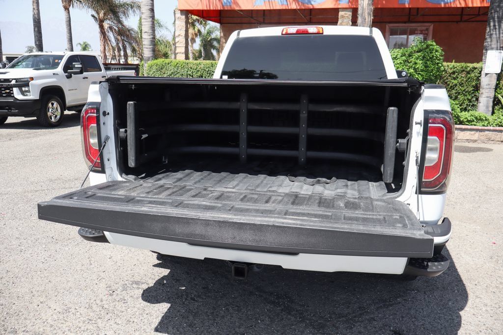 Used 2016 GMC Sierra 1500 SLE w/ All-Terrain Package AWD/4WD image 9