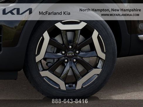 New 2025 Kia Telluride S image 10