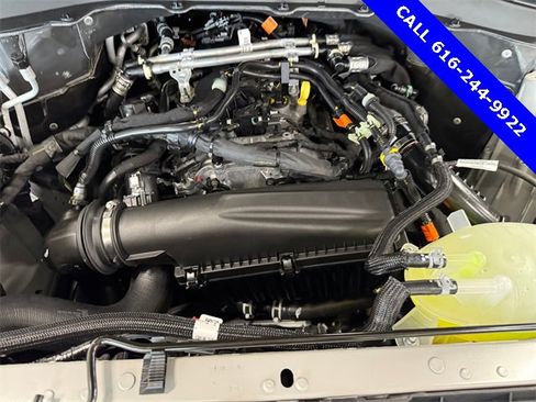 Used 2026 Ford Explorer Active w/ Active Comfort Package image 8