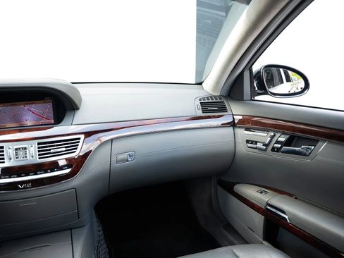 Used 2007 Mercedes-Benz S 65 AMG image 25