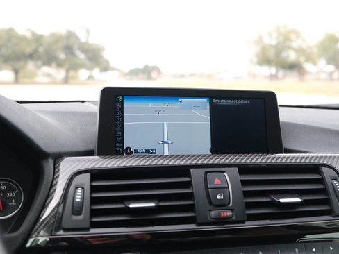 Used 2015 BMW M4 Coupe image 38