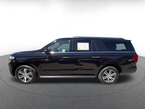 Used 2024 Ford Expedition Max Limited AWD/4WD image 8