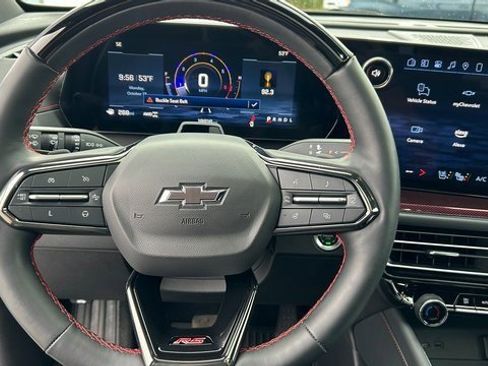 Certified 2024 Chevrolet Traverse RS w/ LPO, Floor Liner Package image 25