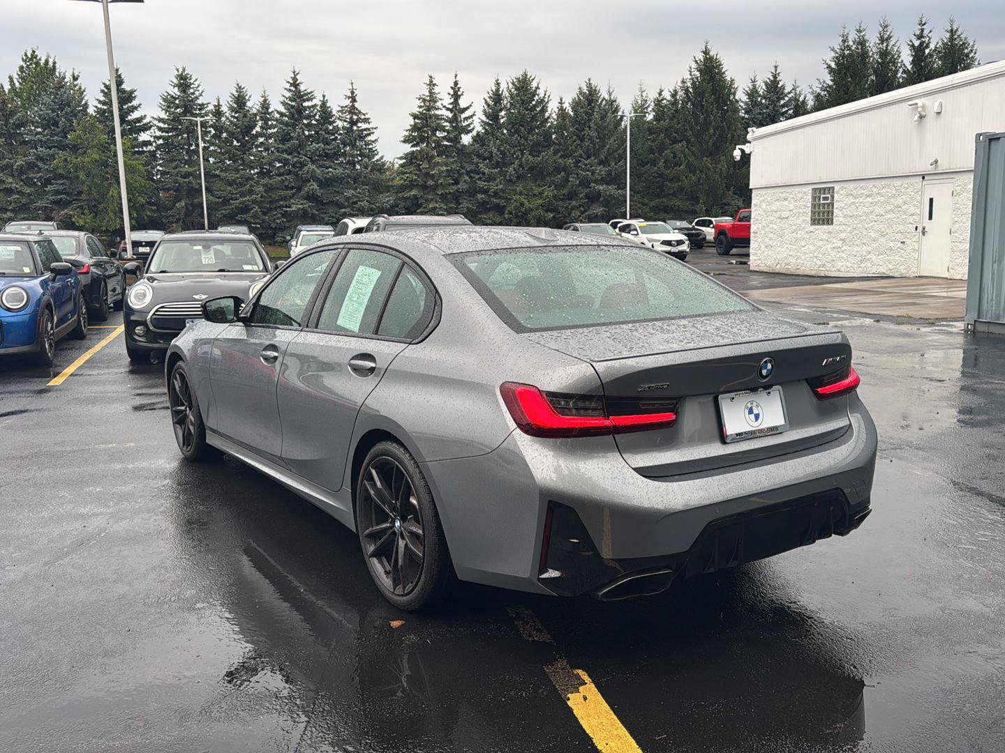Used 2024 BMW M340i xDrive w/ Premium Package AWD/4WD image 5