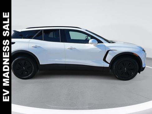 New 2025 Chevrolet Blazer EV LT w/ Midnight/Sport Edition image 2