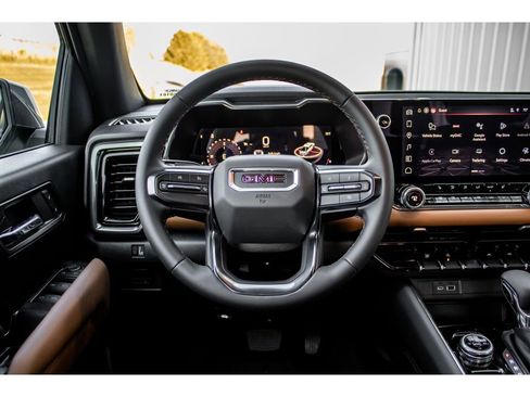 New 2026 GMC Canyon AT4 image 26