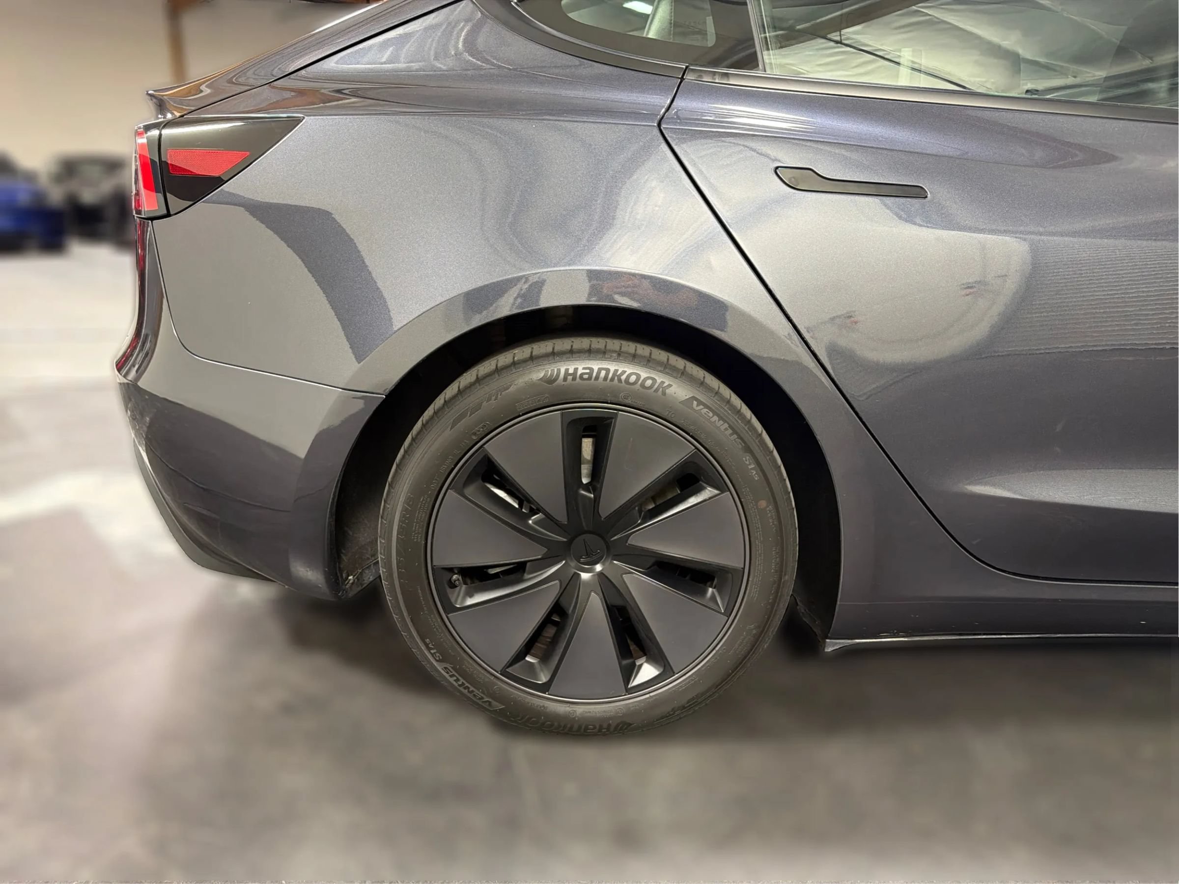 Used 2024 Tesla Model 3 Long Range AWD/4WD image 18