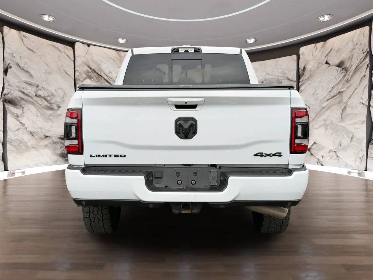 Used 2022 RAM 2500 Limited AWD/4WD image 6
