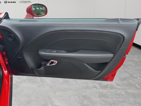 Used 2023 Dodge Challenger R/T Scat Pack image 13
