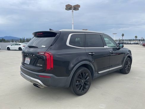 Used 2020 Kia Telluride SX image 2