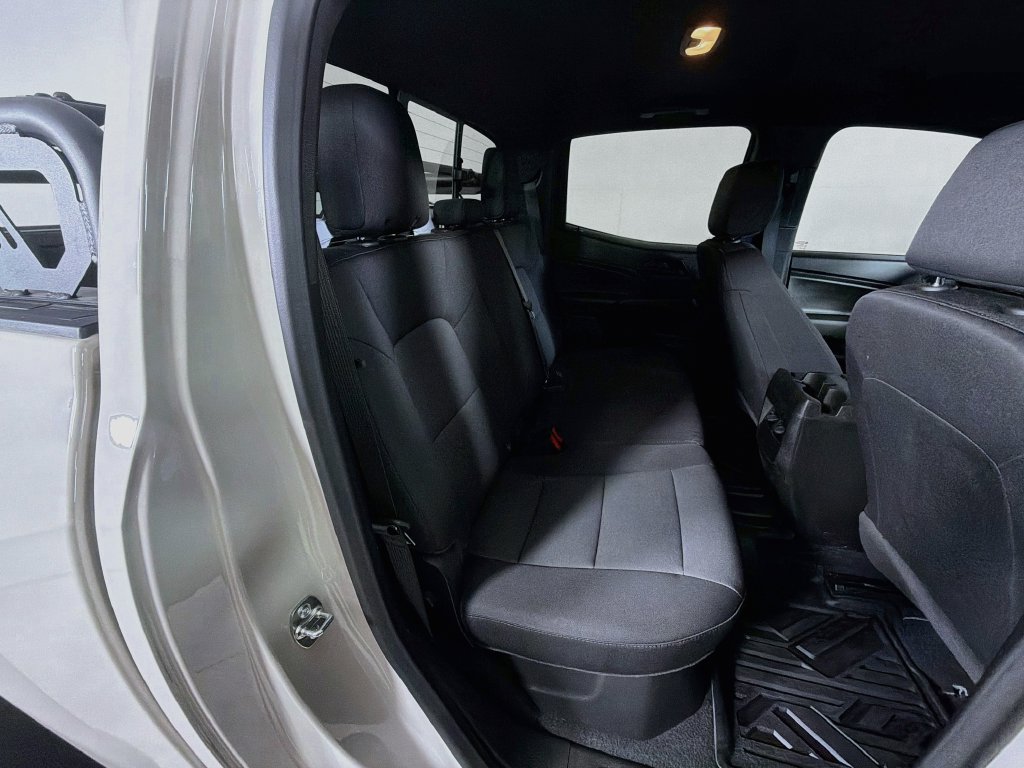 New 2026 Chevrolet Colorado Trail Boss AWD/4WD image 23